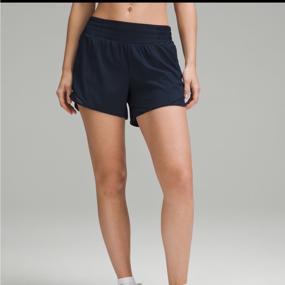 Lululemon Hotty Hot High Rise Lined Short 4” - Picture 1 of 7